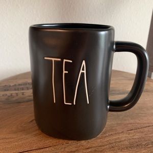 New Rae Dunn tea mug